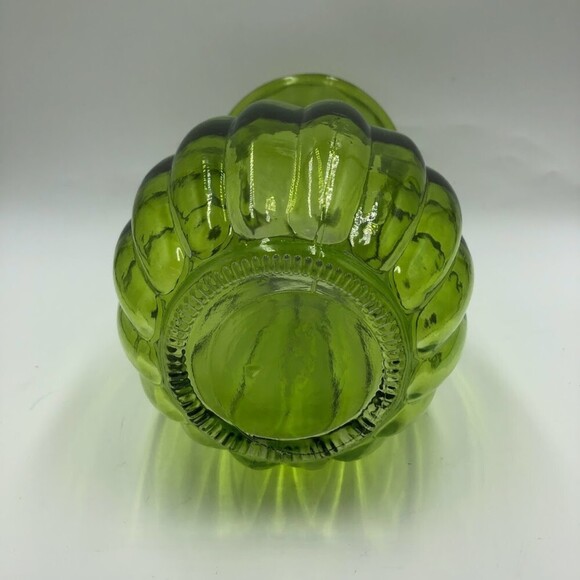 Vintage Green Glass Flower Plant Vase Indoor Tabletop Display Collectible Decor - Picture 7 of 12